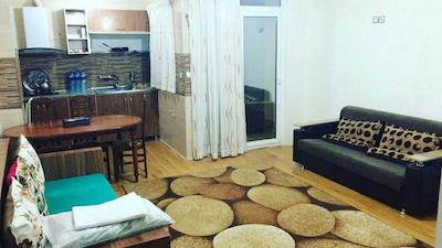 هتل آپارتمان ساحلی کارن رامسر