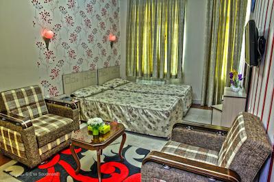 هتل ارشاد سرعین