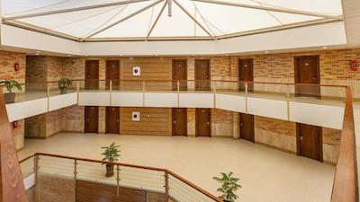 هتل نصیرالملک