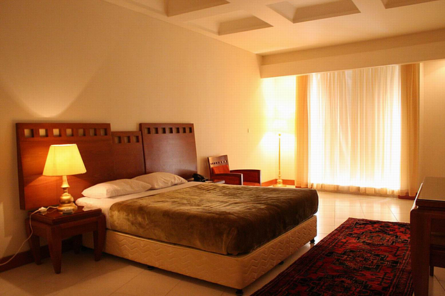 هتل بزرگ زنجان