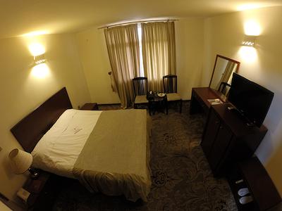 هتل نگارستان کاشان