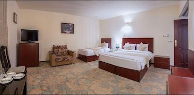 هتل نگارستان کاشان