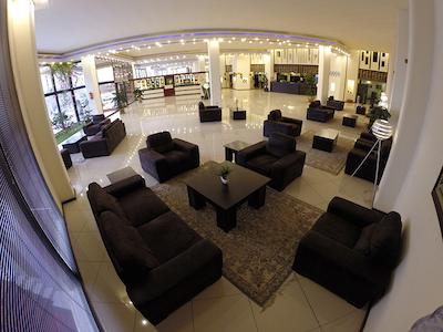 هتل نگارستان کاشان