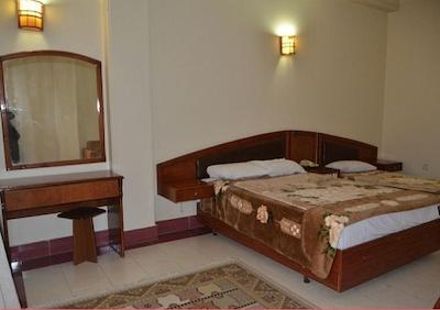 هتل نوید ساری