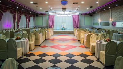 هتل بزرگ مراغه