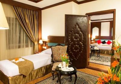 هتل مدینة الرضا