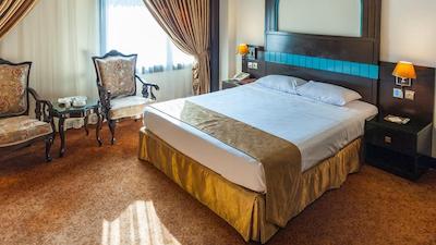 هتل مدینة الرضا