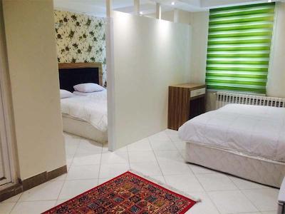 هتل شریف جواهری