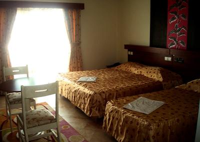 هتل عرش نوشهر