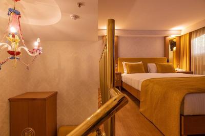 ویندهام استانبول اولد سیتی