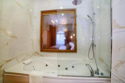 ویندهام استانبول اولد سیتی