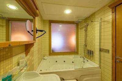 ویندهام استانبول اولد سیتی