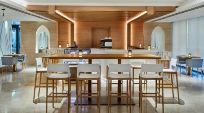 هیلتون گاردن این مسقط ال خوویر