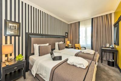 آوانتگارد هتل تکسیم