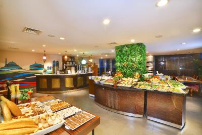 آل سیزن هتل