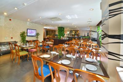 آل سیزن هتل