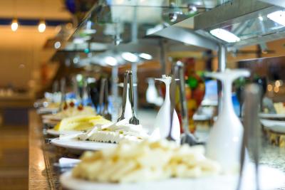 اورنج کانتی ریزورت هتل بلک