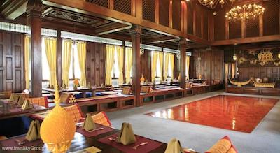 ایندرا ریجنت هتل