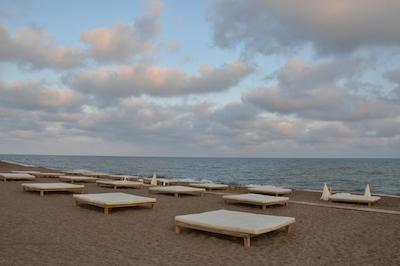 لارا هادریانوس