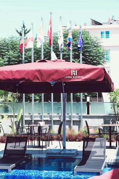 لارا هادریانوس