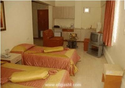 لارا هادریانوس