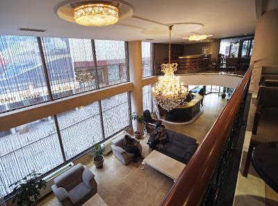 پارما هتل داون تاون