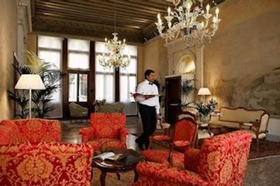 روزینی پالاس