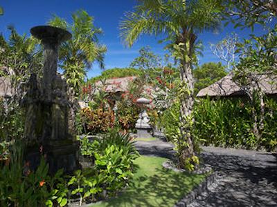 د هیل ویلاز