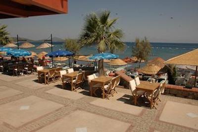 سومر سان بیچ هتل