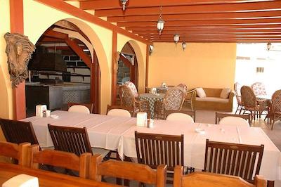 سومر سان بیچ هتل