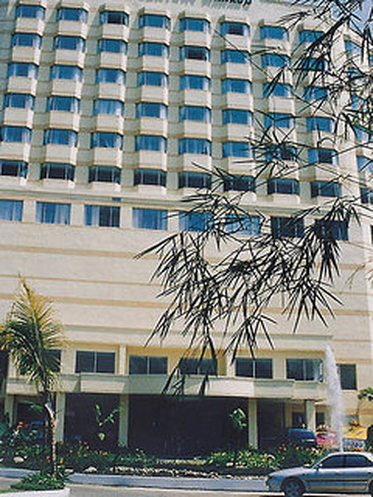 گران پوری مانادو