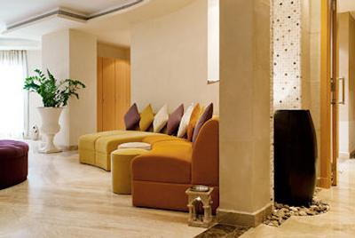 رزیدنس دیره بای له مریدین