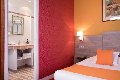 ریوز د نتر دام