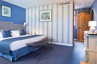 ریوز د نتر دام