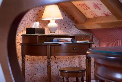 ریوز د نتر دام