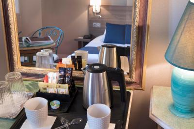 ریوز د نتر دام