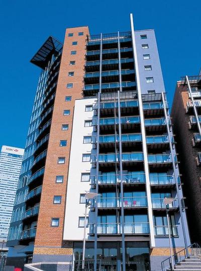 فراسر پلاس کاناری وارف