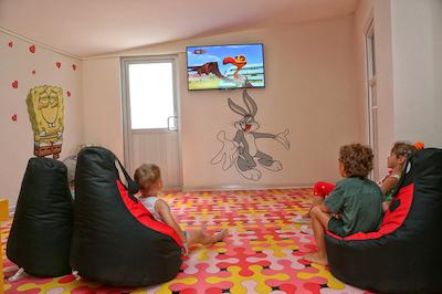 بلو واو سویت هتل