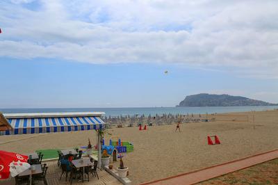 بلو واو سویت هتل