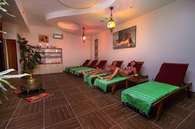 بلو واو سویت هتل