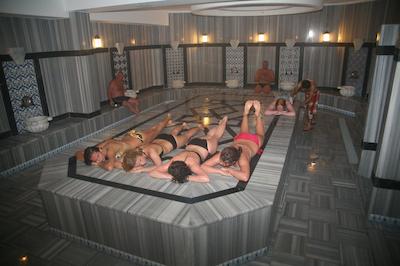 بلو واو سویت هتل