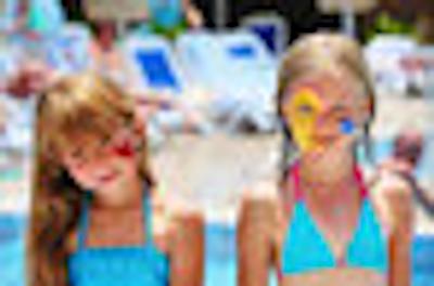 بلو واو سویت هتل