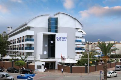 بلو واو سویت هتل