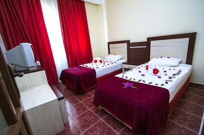 بلو واو سویت هتل