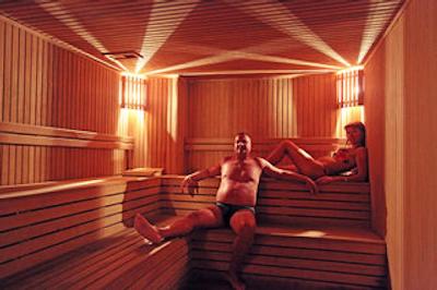 بلو واو سویت هتل