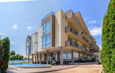 رویال بیچ هتل