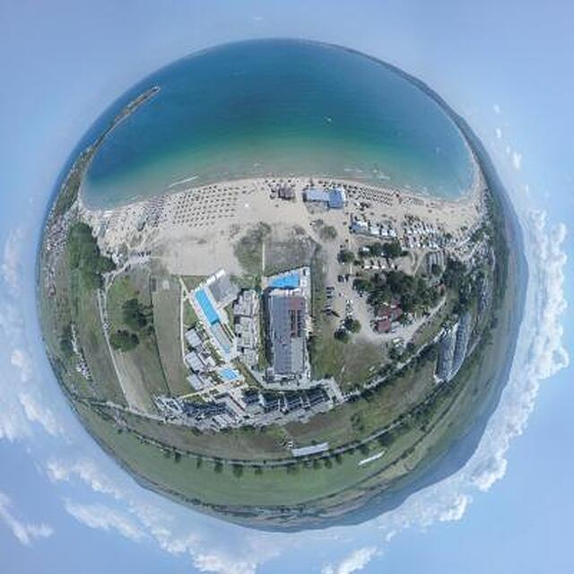 رویال بیچ هتل