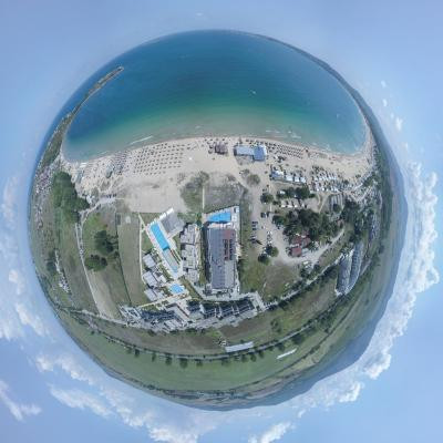 رویال بیچ هتل