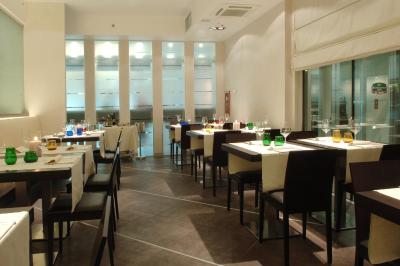 کورتیارد بای ماریت ونیس آیرپرت