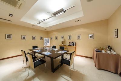 کورتیارد بای ماریت ونیس آیرپرت